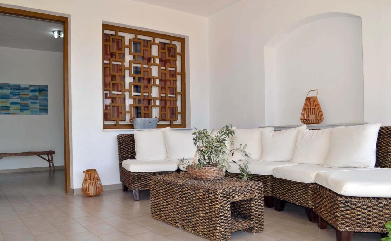 Villa Yiotevi Poros Town المظهر الخارجي الصورة